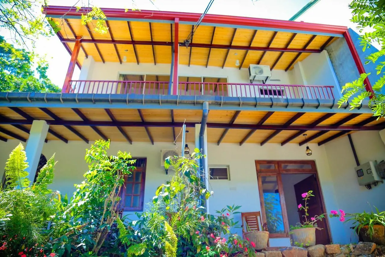Bed & Breakfast White Lodge Kandy