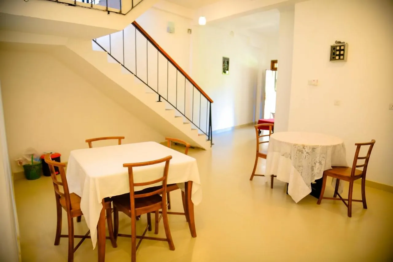 Bed & Breakfast White Lodge Kandy