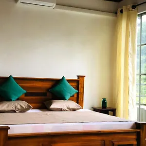 Hostel Barefoot, Kandy