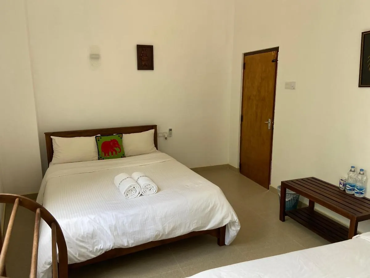 Bed & Breakfast White Lodge Kandy