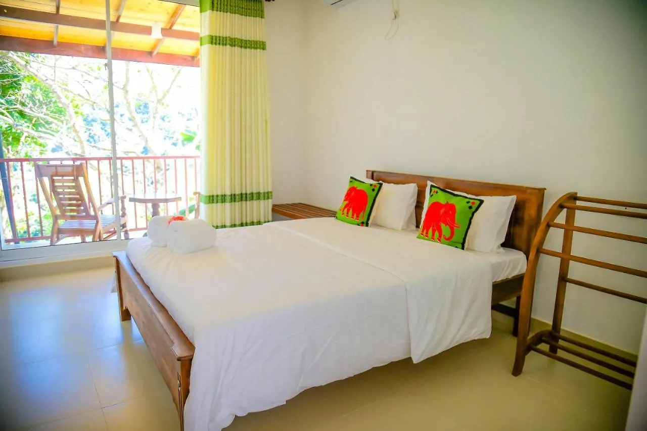 *** Bed & Breakfast White Lodge Kandy Sri Lanka